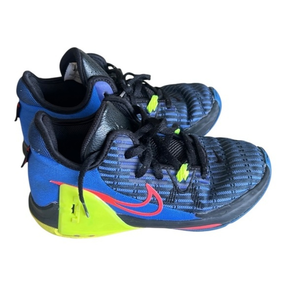 Nike LeBron Witness 6 Low Hyper Royal Bright Crimson Size 3Y